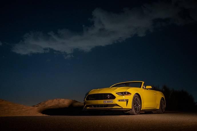 Аренда Ford Mustang 2021 Convertible Yellow в Дубае - фото 11