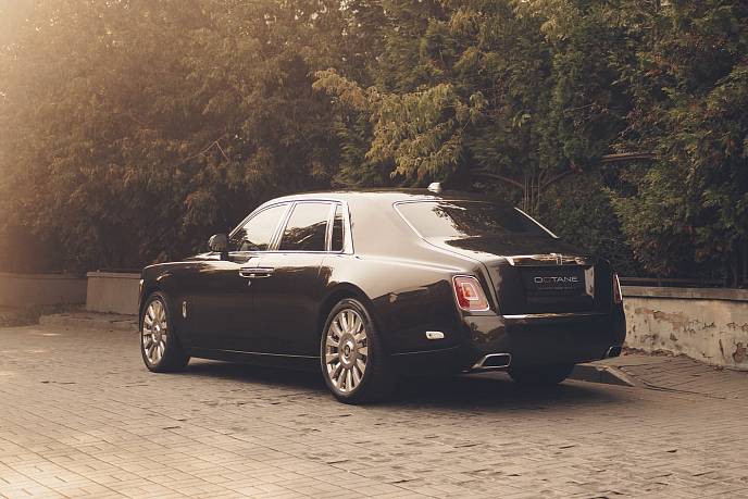Аренда автомобиля Rolls-Royce Phantom - фото 2