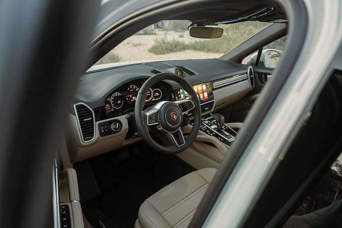 Аренда Porsche Cayenne Coupe в Дубае - фото 8