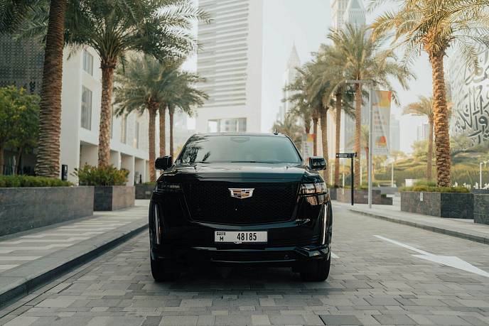 Аренда Cadillac Escalade Black в Дубае - фото 2