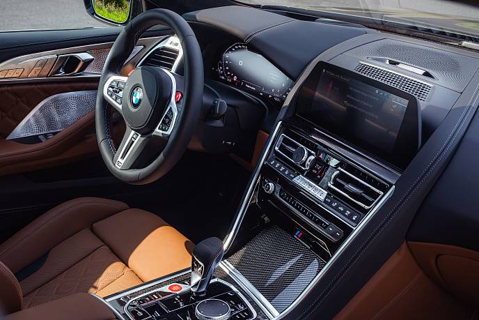 Аренда автомобиля BMW M8 Competition Gran Coupe - фото 3