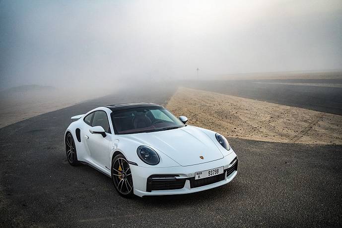 Аренда Porsche 911 Turbo S White в Дубае - фото 6