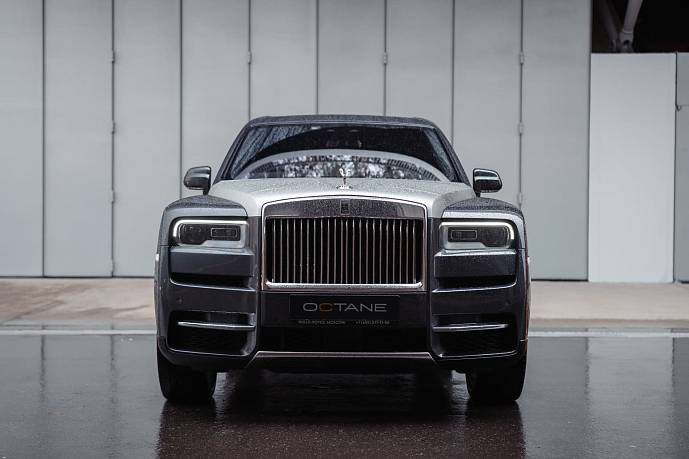 Аренда автомобиля Rolls-Royce Cullinan - фото 1