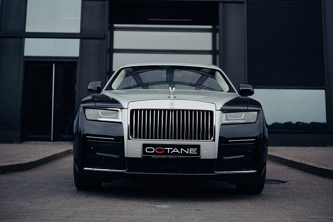 Аренда автомобиля Rolls-Royce Ghost - фото 4