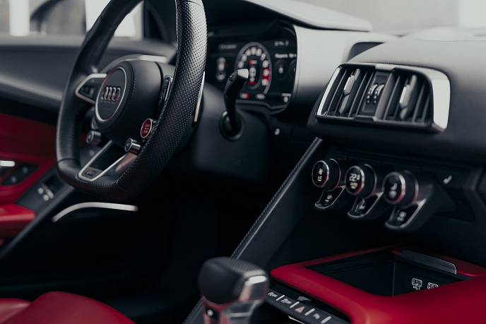Аренда Audi R8 - фото 2