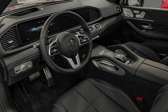 Аренда Mercedes-Benz GLS Maybach - фото 4