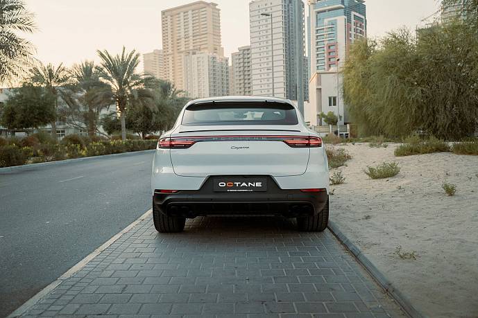 Аренда Porsche Cayenne Coupe в Дубае - фото 6