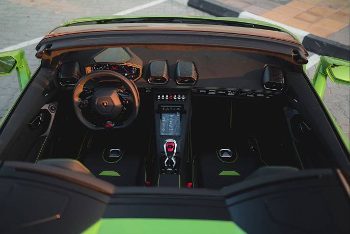Аренда Lamborghini Huracan EVO Spyder в Дубае - фото 5